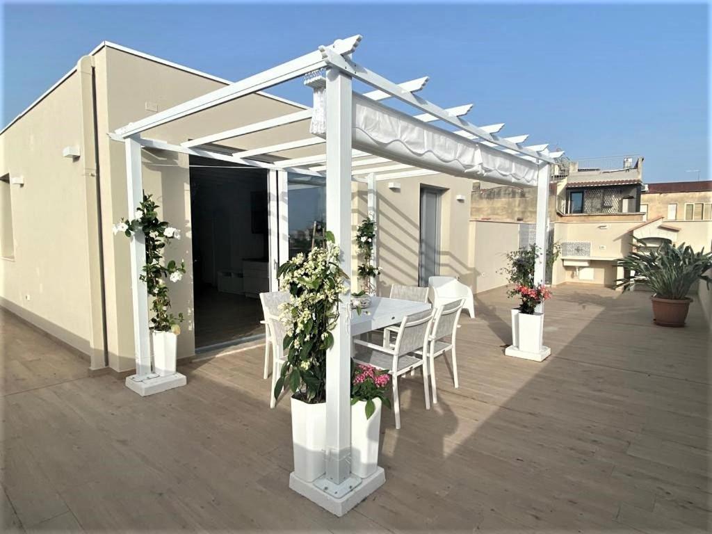 Apartmán Rossini Penthouse Cagliari Exteriér fotografie